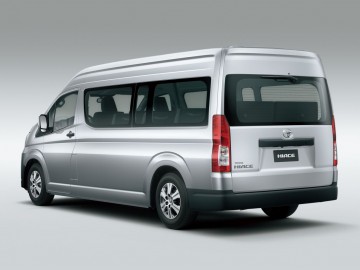 Nowa Toyota Hiace &ndash; 17-osobowym vanem